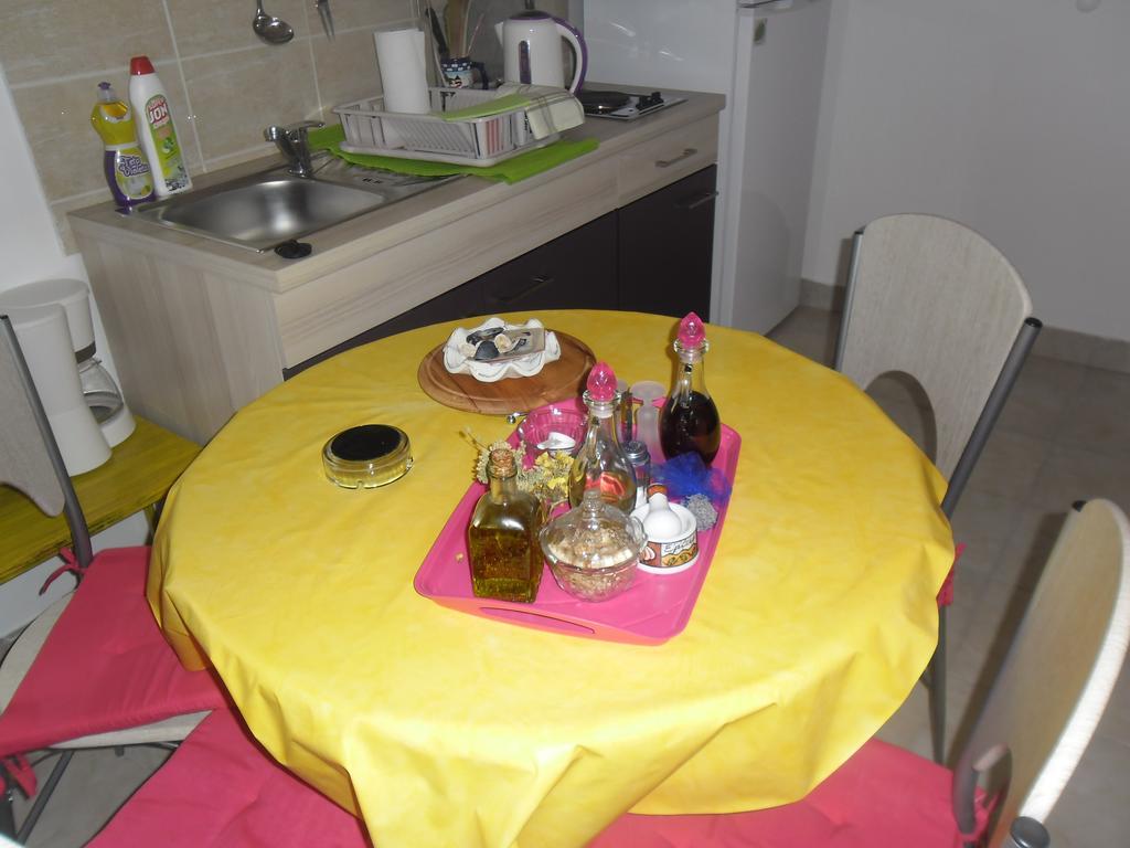 Kaštela Apartments Krajici מראה חיצוני תמונה