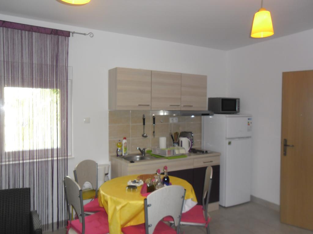 Kaštela Apartments Krajici מראה חיצוני תמונה